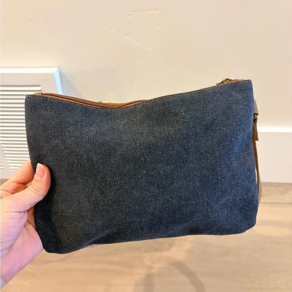 ANNGOTI Women's Wristlet Clutch Slim Wallet Bag in Canvas & Cowhide Leather